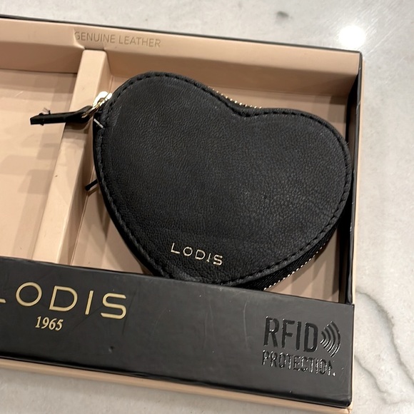 LODIS black genuine leather zippered pouch with belt loop and gold clasp - Picture 5 of 5